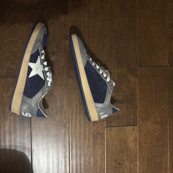 Golden Goose (Men’s) - Picture 2 of 5